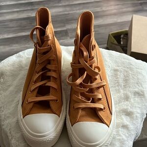 Chuck Taylor All Star Lift Platform Suede. Size 6.5 with box.